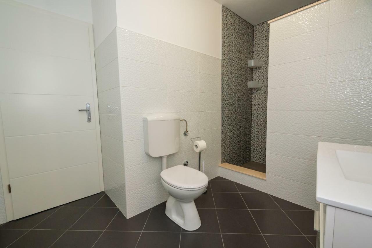 Perfect vacation house Blace Buitenkant foto