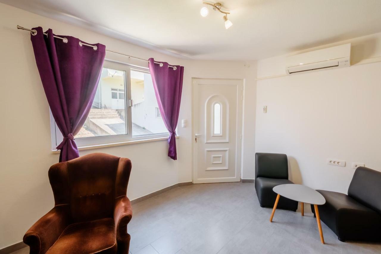 Perfect vacation house Blace Buitenkant foto