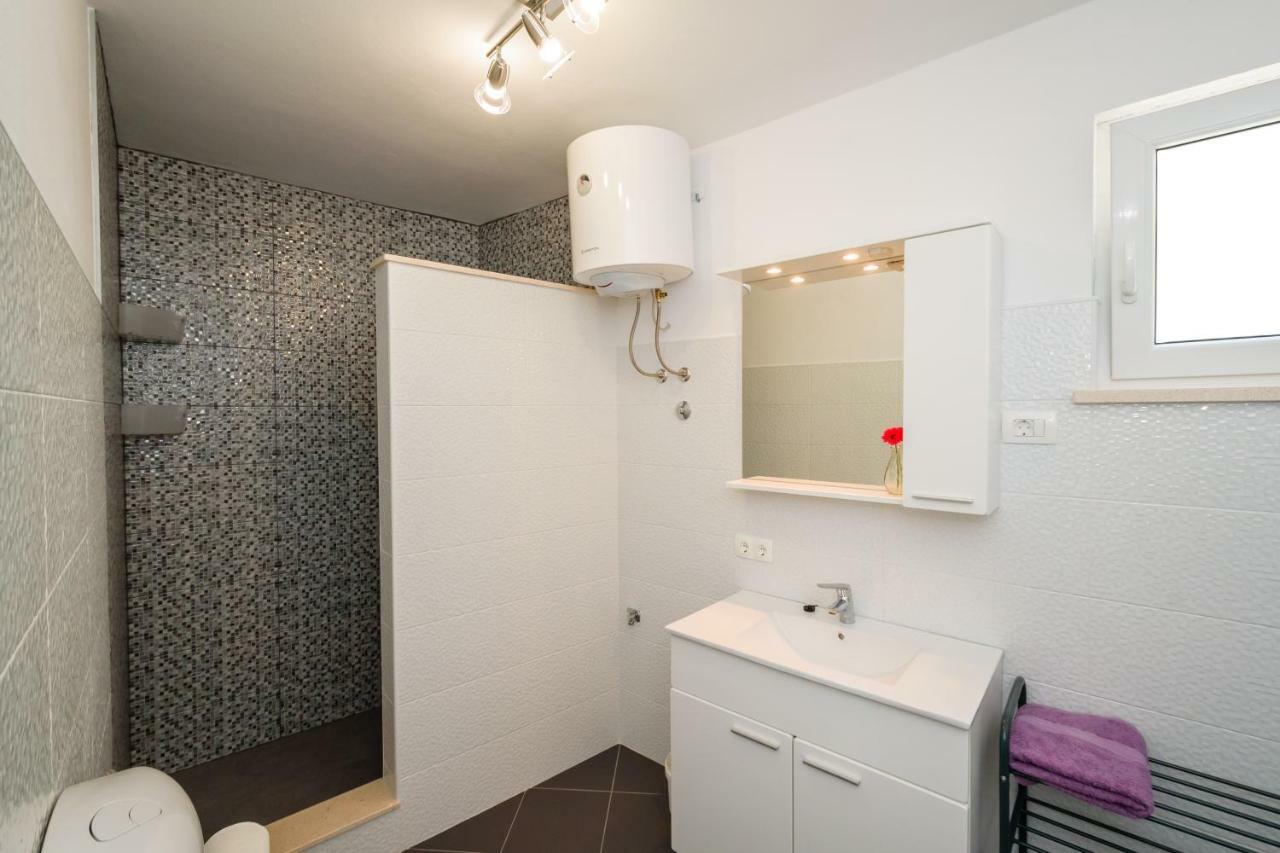 Perfect vacation house Blace Buitenkant foto